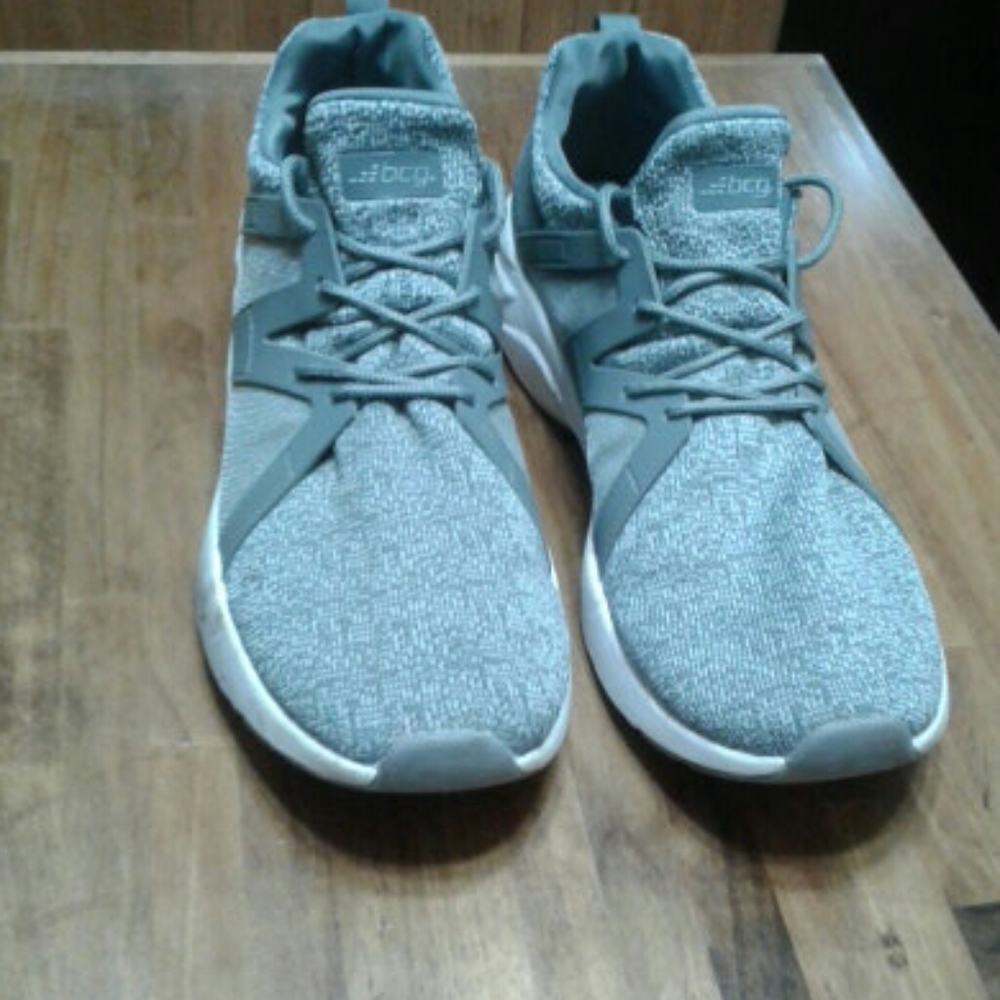 Bcg mesh sneakers with memory foam
